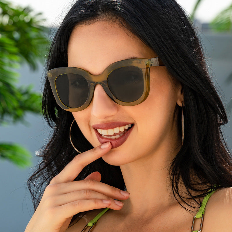 New Large Rim Sunglasses Women